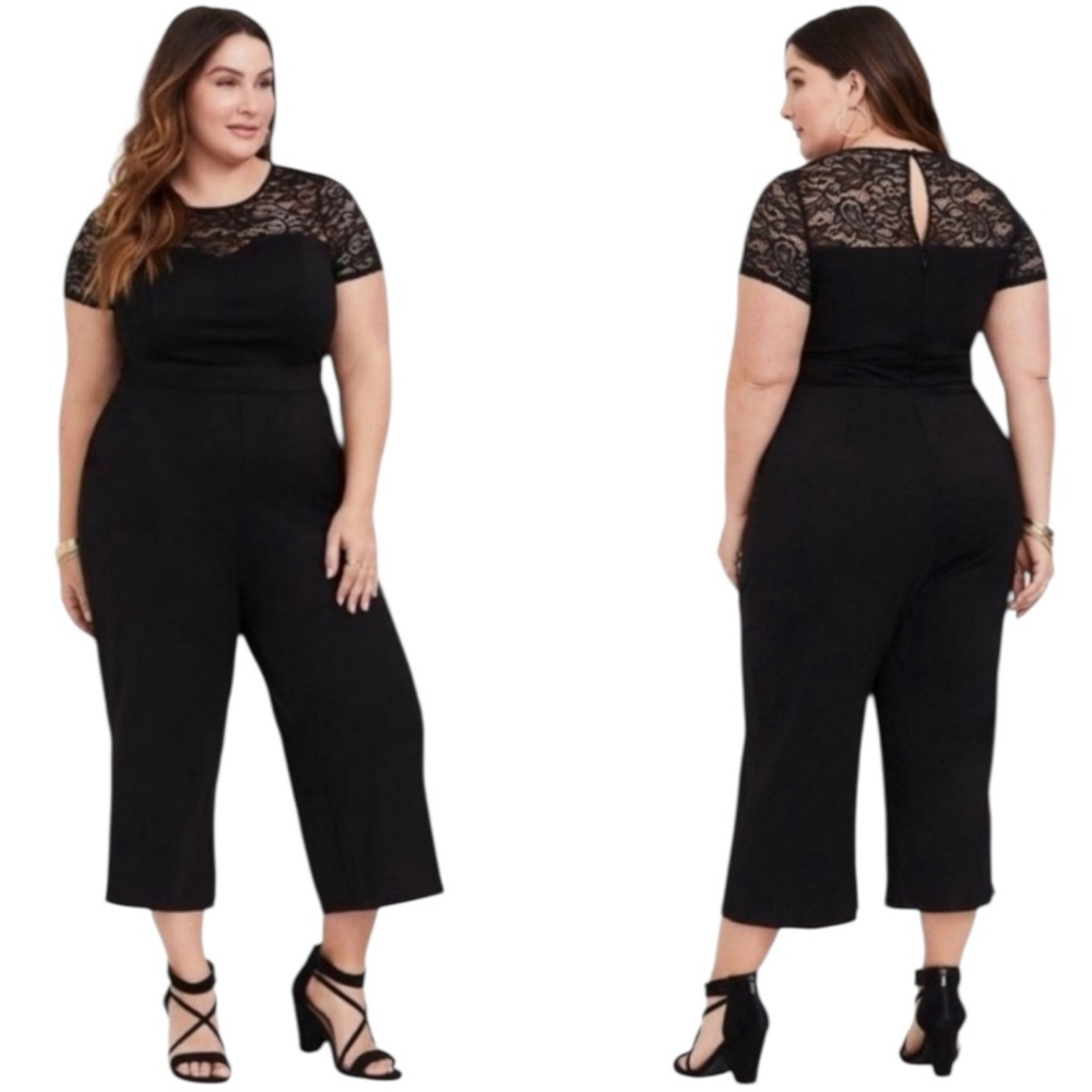 TORRID Plus Size Formal Black Lace‎ Jumpsuit Women's Short Sleeve Wideleg